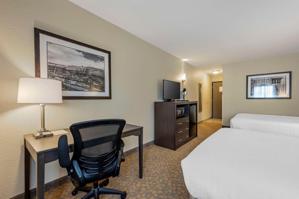 Best Western Plus The Inn at Hells Canyon